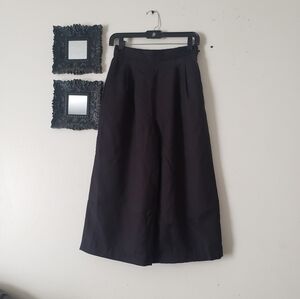 Wide Leg Cropped Pant